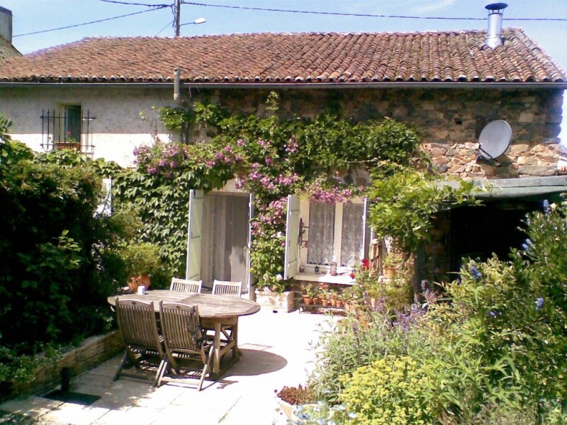 Leggett House for sale in PEYRAT DE BELLAC Haute Vienne Renovated